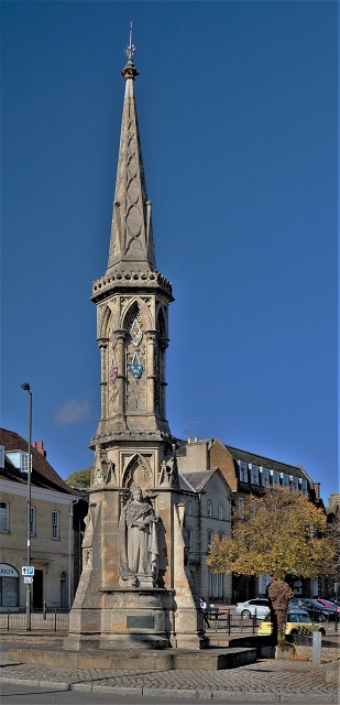 Banbury Cross (2)
